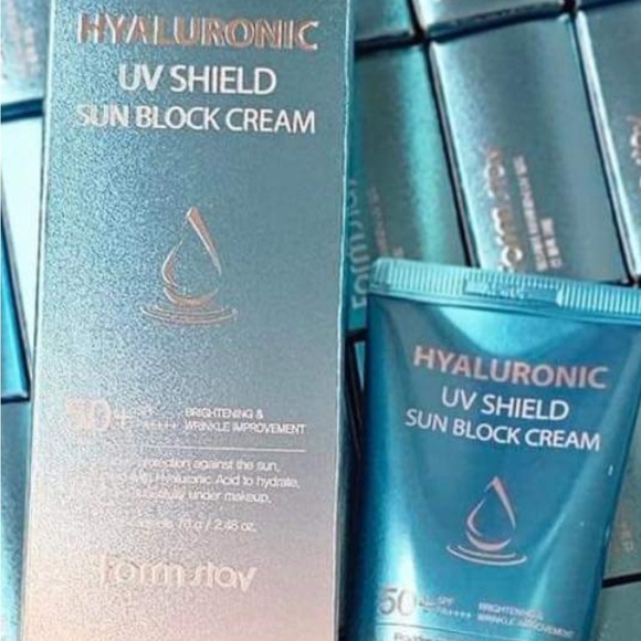 Farm Stay Hyaluronic UV Shield Sun Block - Picture 3 of 3
